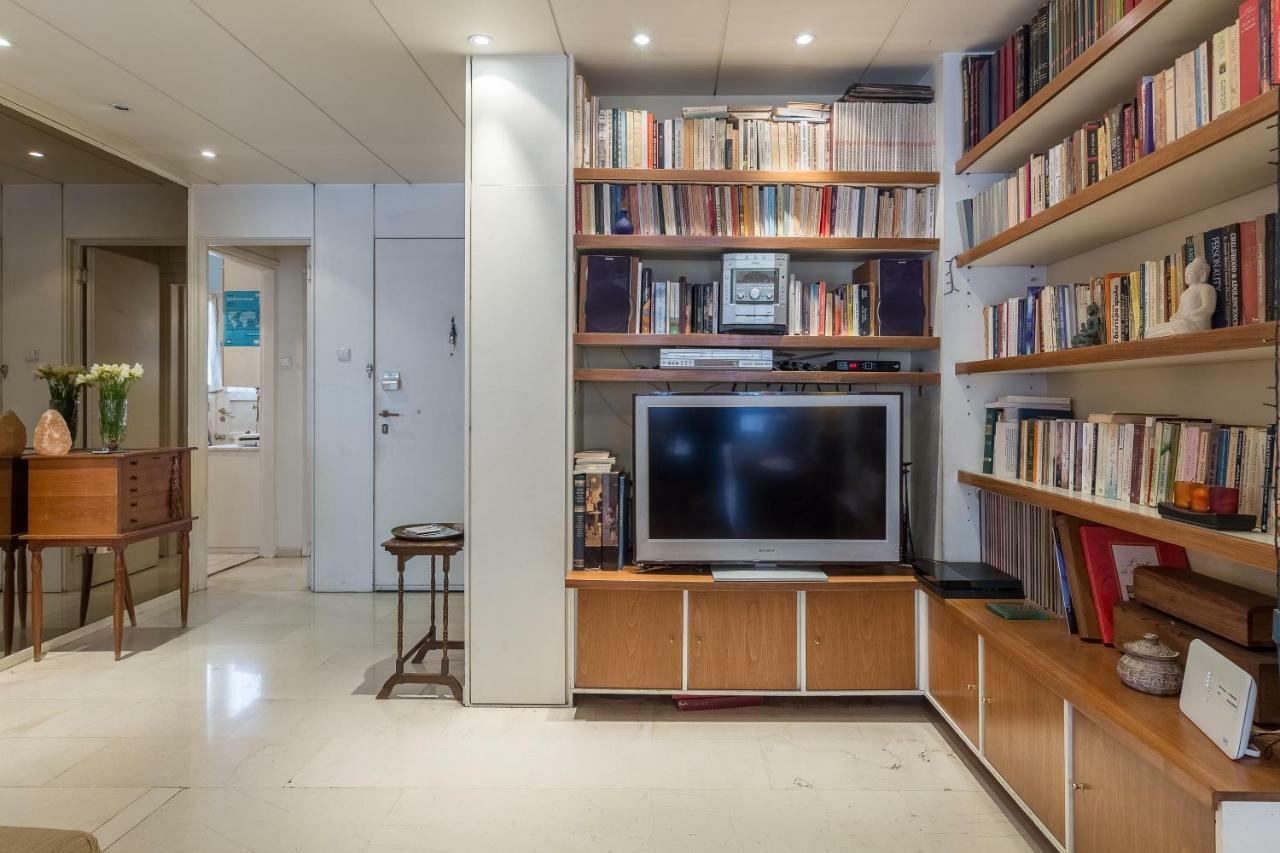 Art Deco Spacious Appartment Close To Centre Athènes Extérieur photo